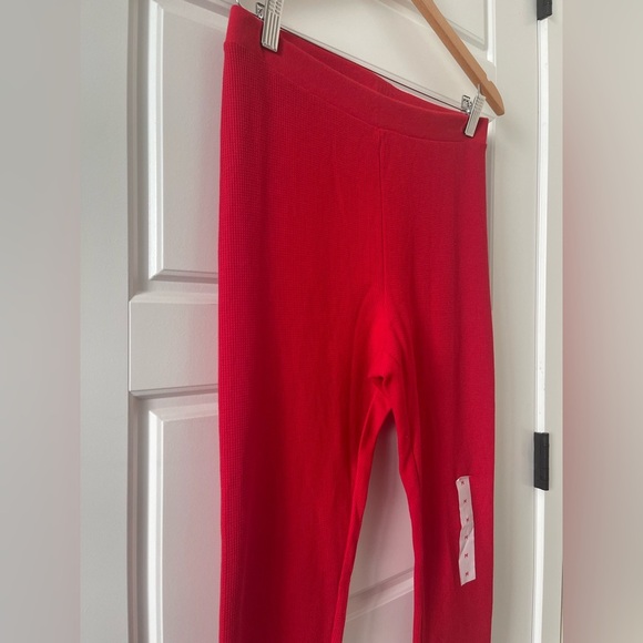[NWT] 🎄Old Navy High-Waisted Waffle Pajama Leggings | Red | M - Picture 3 of 7
